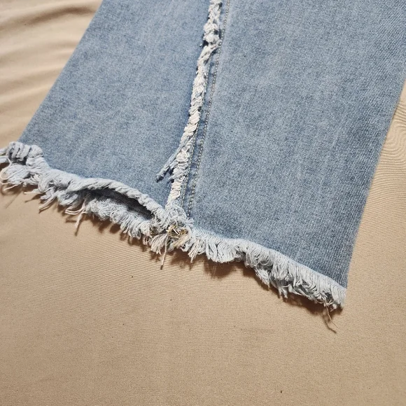 1030 T.E.N.T.H.I.R.T.Y Low Rise Wide Leg Frayed Denim Blue Jeans Size 1/25  NWT - Picture 4 of 14